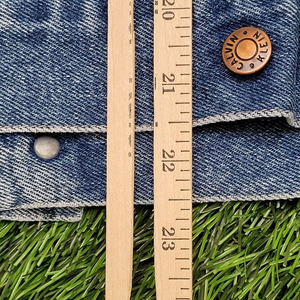 Vintage Calvin-Klein Denim Jacket Womens Small 18x21 Blue - Picture 11 of 15